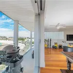 Ocean View Luxury 3 Bedroom Home With Balcony